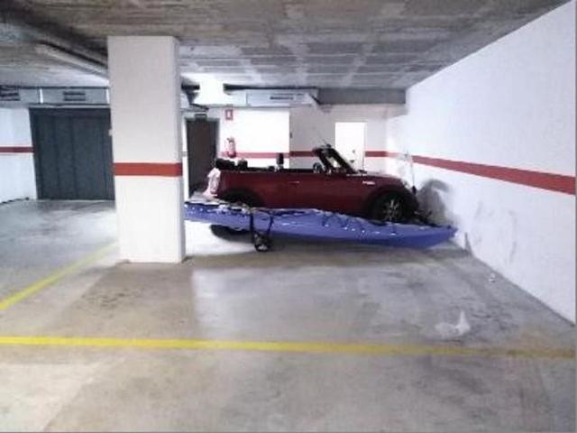 Garaje en venta en calle De la Concepció, Sant Feliu de Guíxols, de 25 m² por 14.000