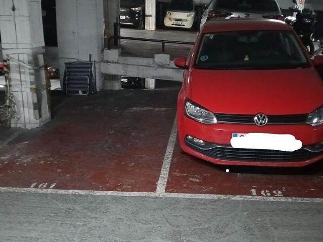 Garaje en venta en calle De la Gleva, Barcelona, de 20 m² por 41.000