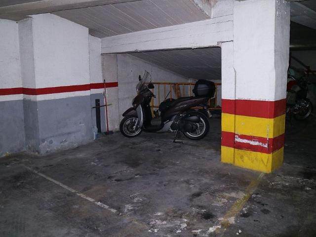 Garaje en venta en calle De la Marina, Barcelona, por 14.000