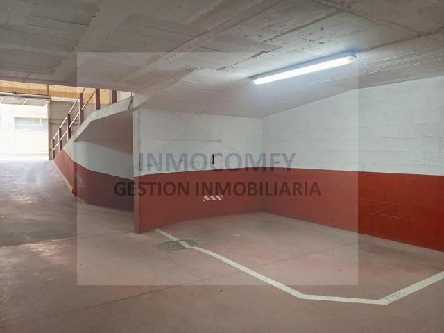 Garaje en venta en calle De la Solidaritat, Bisbal d´Empordà, La, de 18 m² por 11.000