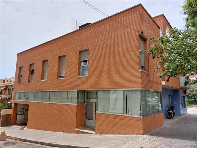 Garaje en venta en calle De L'escorial, Reus, de 19 m² por 7.900