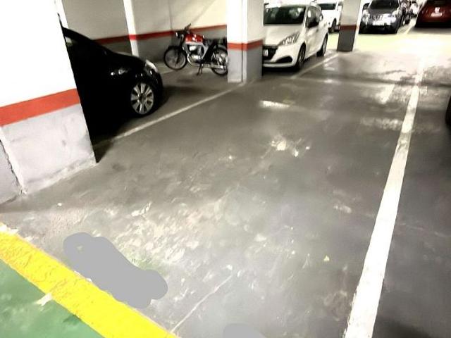 Garaje en venta en calle De Mallorca, Barcelona, de 25 m² por 17.500