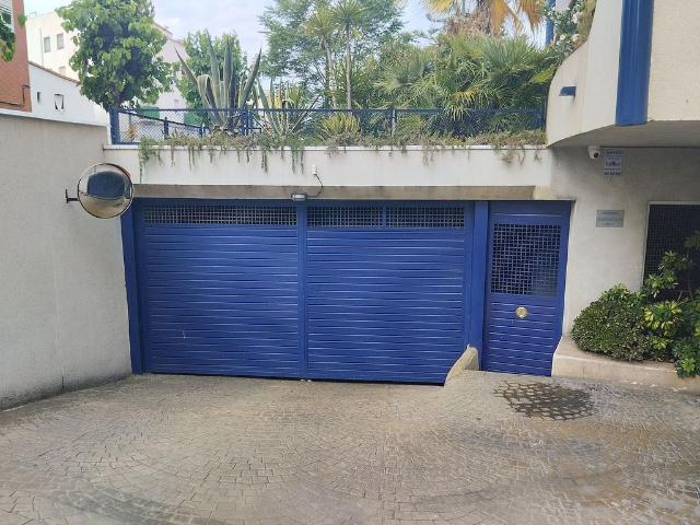 Garaje en venta en calle De Miquel Ribes Llopis, Sitges, de 29 m² por 30.000
