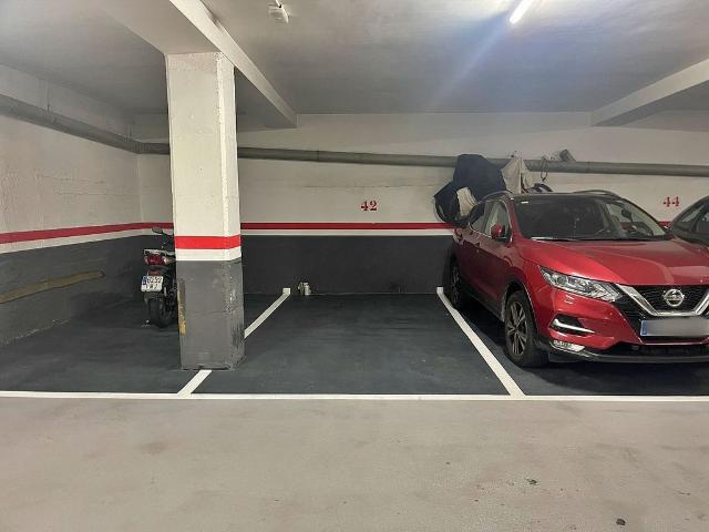 Garaje en venta en calle De Sales i Ferré, Barcelona, de 10 m² por 25.000