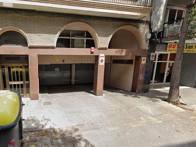 Garaje en venta en calle De Sant Carles, Santa Coloma de Gramanet, por 10.000