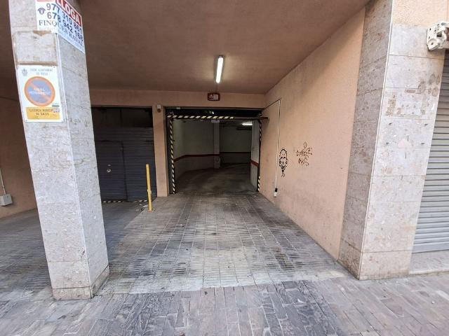 Garaje en venta en calle De Sant Lluís, Reus, de 10 m² por 16.000