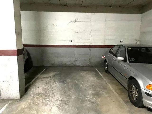 Garaje en venta en calle De Peníscola, Reus, de 11 m² por 12.000