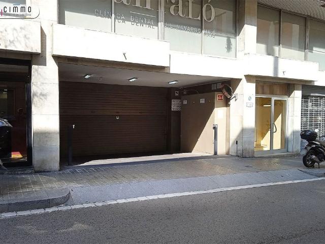 Garaje en venta en calle De Plató, Barcelona, de 10 m² por 22.000