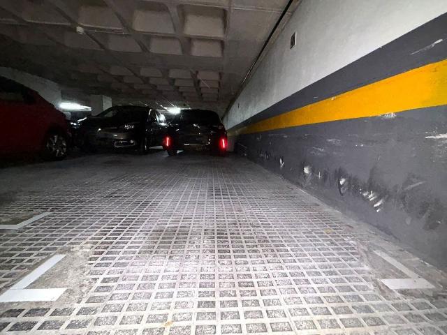 Garaje en venta en calle De Rocafort, Barcelona, de 8 m² por 11.900