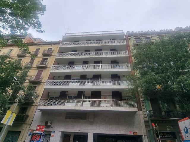 Garaje en venta en calle De Roger de Flor, Barcelona, de 8 m² por 23.500