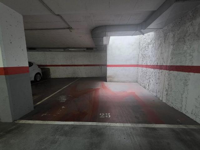 Garaje en venta en calle De Roger de Llúria, Mollet del Vallès, de 22 m² por 16.500