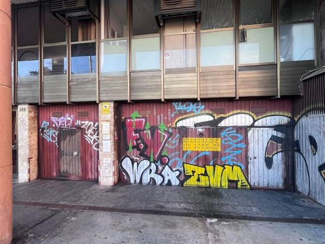 Garaje en venta en calle De Rafael Campalans, Hospitalet de Llobregat, L´, por 251.000