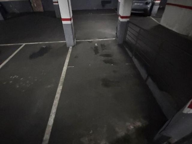 Garaje en venta en calle De Rafael Campalans, Hospitalet de Llobregat, L´, por 7.500
