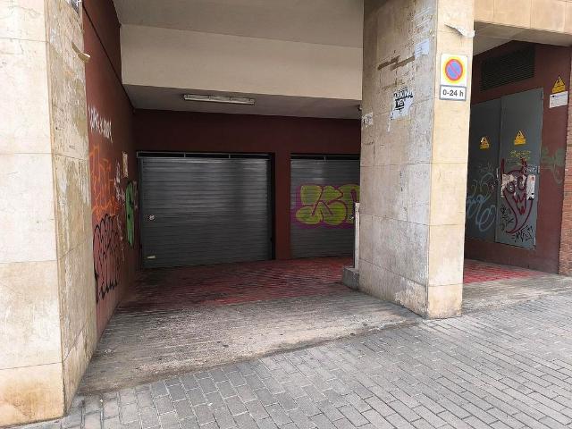 Garaje en venta en calle De Vallès i Ribot, Barcelona, de 28 m² por 30.400