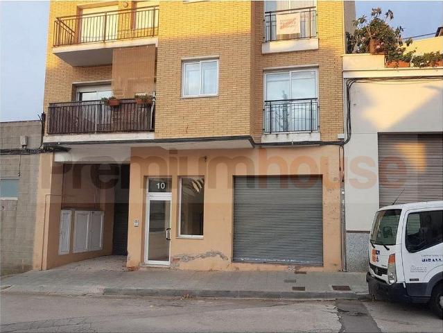 Garaje en venta en calle De Vilapou, Olesa de Montserrat, de 38 m² por 9.000
