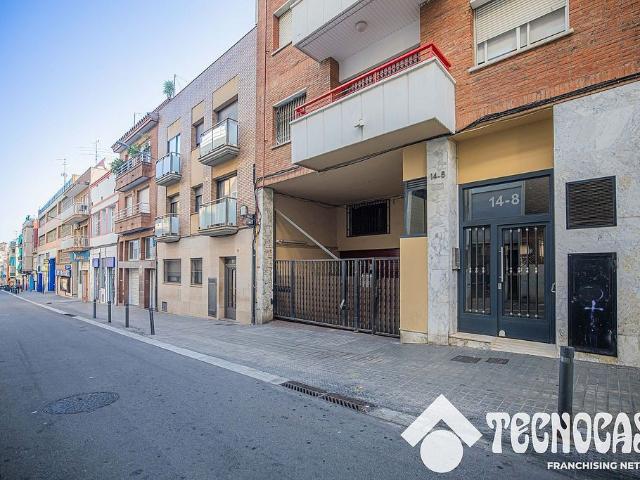 Garaje en venta en calle Del Doctor Pagès, Santa Coloma de Gramanet, por 10.500