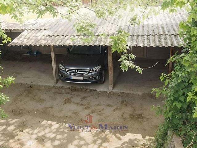 Garaje en venta en calle Del Forn Baix, Castelló d´Empúries, de 17 m² por 16.200