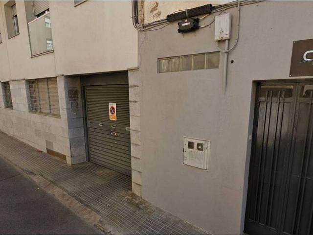 Garaje en venta en calle Del Pare Font, Terrassa, de 13 m² por 4.000