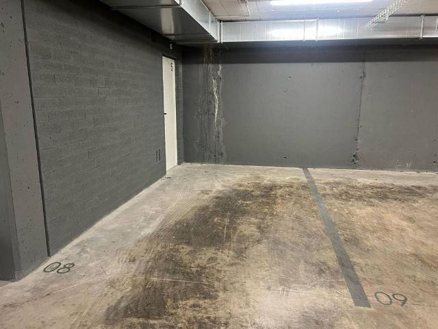 Garaje en venta en calle Del Pla de L'ametllera, Terrassa, de 11 m² por 24.000