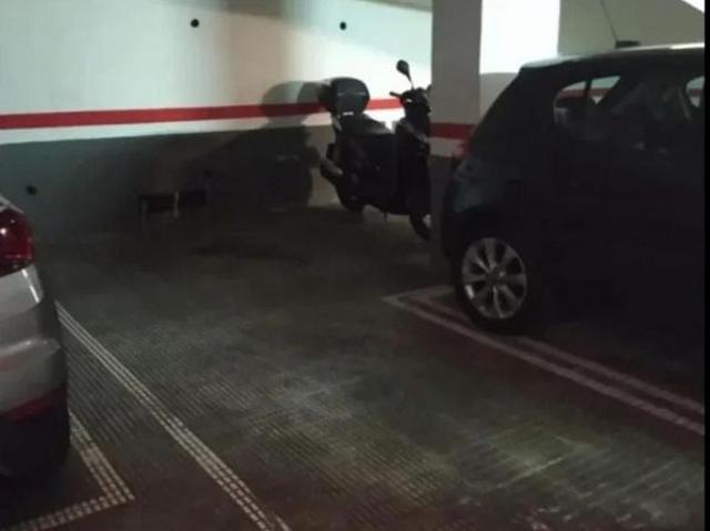 Garaje en venta en calle Dels Madrazo, Barcelona, de 10 m² por 10.500