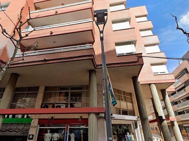Garaje en venta en calle D'enric Prat de la Riba, Hospitalet de Llobregat, L´, de 23 m² por 17.000