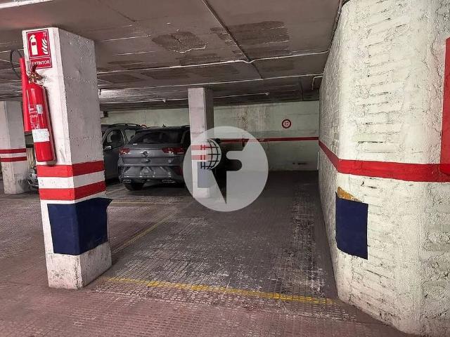 Garaje en venta en calle D'homer, Barcelona, de 17 m² por 22.000