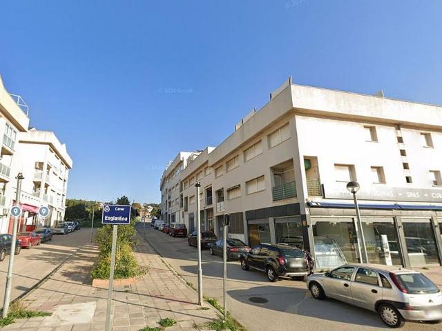 Garaje en venta en calle Englantina, Vendrell, El, de 16 m² por 4.900