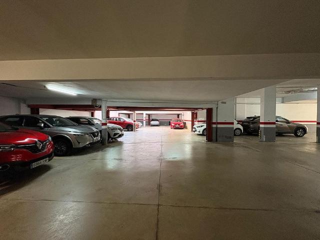 Garaje en venta en calle El Prat de Llobregat, Prat de Llobregat, El, por 620.000
