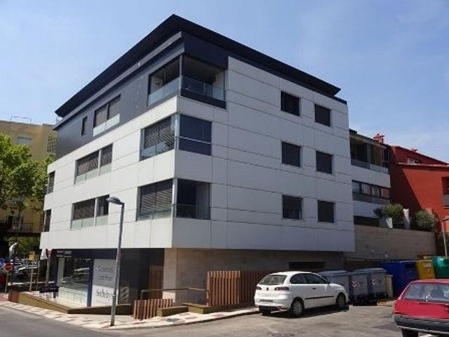 Garaje en venta en calle Escoles, Castell Platja d´Aro, de 30 m² por 14.000