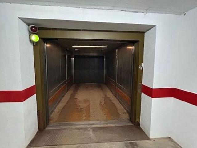 Garaje en venta en calle Escoles, Castell Platja d´Aro, por 16.000