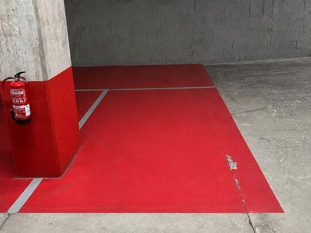 Garaje en venta en calle Flos i Calcat, Masnou, de 10 m² por 19.900
