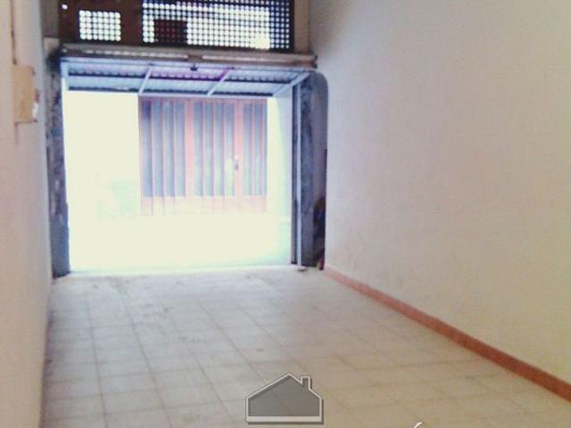 Garaje en venta en calle Jacint Verdaguer, Valls, de 30 m² por 29.500