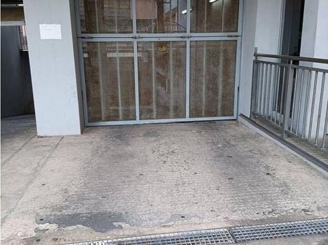Garaje en venta en calle Juli González, Granollers, de 10 m² por 12.000