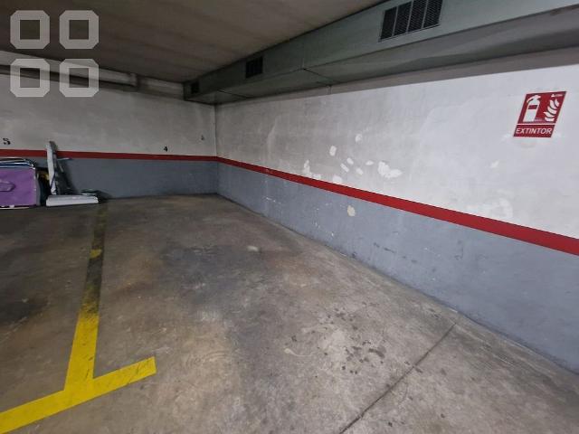 Garaje en venta en calle Orient, Hospitalet de Llobregat, L´, de 12 m² por 20.000