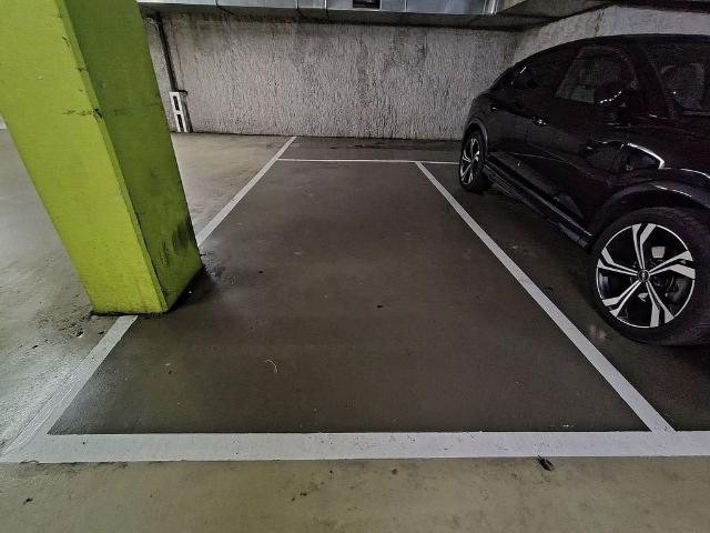 Garaje en venta en calle Llobregat, Hospitalet de Llobregat, L´, por 13.500