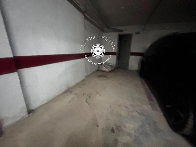 Garaje en venta en calle Mart, Cambrils, de 30 m² por 16.500