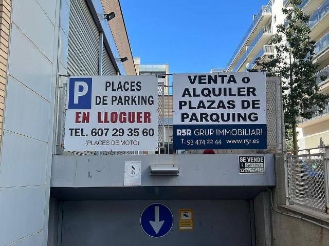 Garaje en venta en calle Santa Eulàlia, Hospitalet de Llobregat, L´, por 4.800
