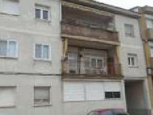 Garaje en venta en calle Segrià, Rosselló, de 113 m² por 24.800
