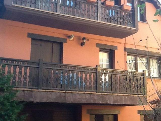 Garaje en venta en calle Passeg de Saplan, Les, de 38 m² por 4.800