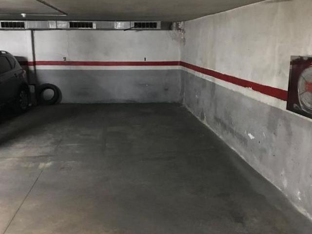 Garaje en venta en calle Progrés, Hospitalet de Llobregat, L´, de 11 m² por 25.000