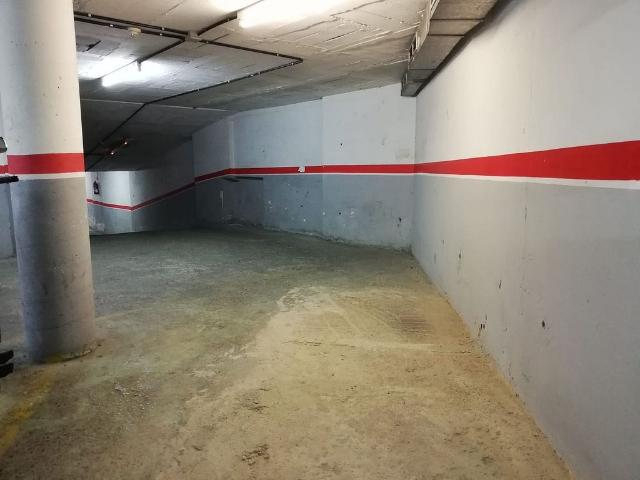 Garaje en venta en calle Provenza, Hospitalet de Llobregat, L´, de 8 m² por 5.500
