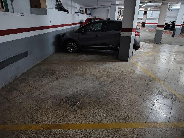 Garaje en venta en calle Torrent de Can Mariner, Barcelona, de 10 m² por 19.000