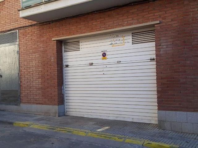 Garaje en venta en calle Verge de L'esperança, Tàrrega, por 3.929