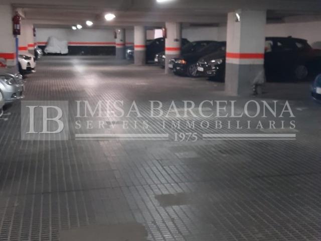 GARAJE EN VENTA EN CALLE VILADOMAT