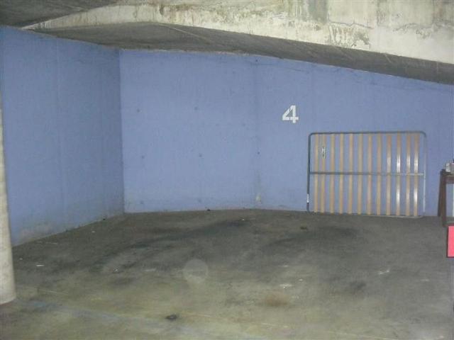 Garaje en venta en carretera Vella de la Deu, Olot, de 15 m² por 20.000