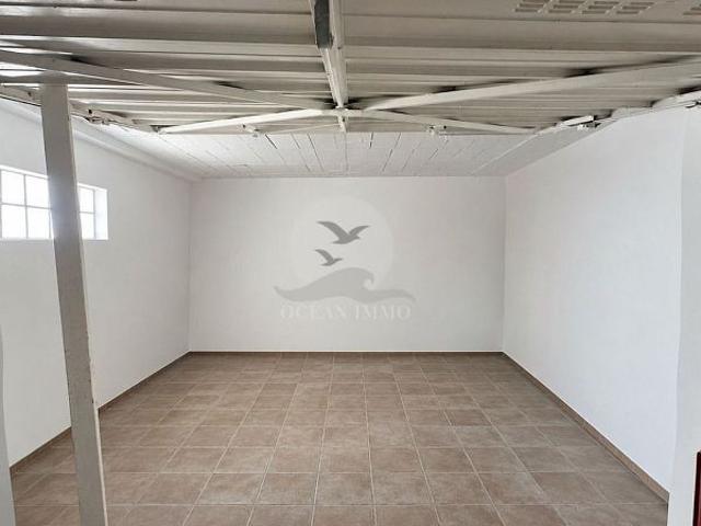 Garaje en venta en Castelló d´Empúries, de 23 m² por 29.000