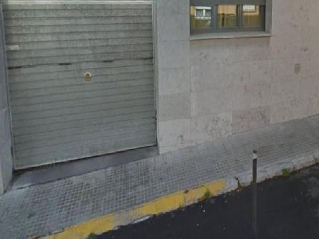 Garaje en venta en Centelles, de 22 m² por 2.705