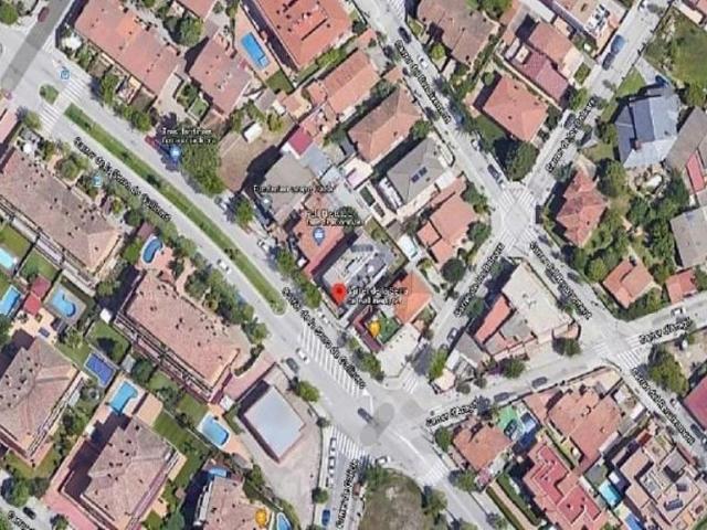 Garaje en venta en Cerdanyola del Vallès, de 13 m² por 11.665