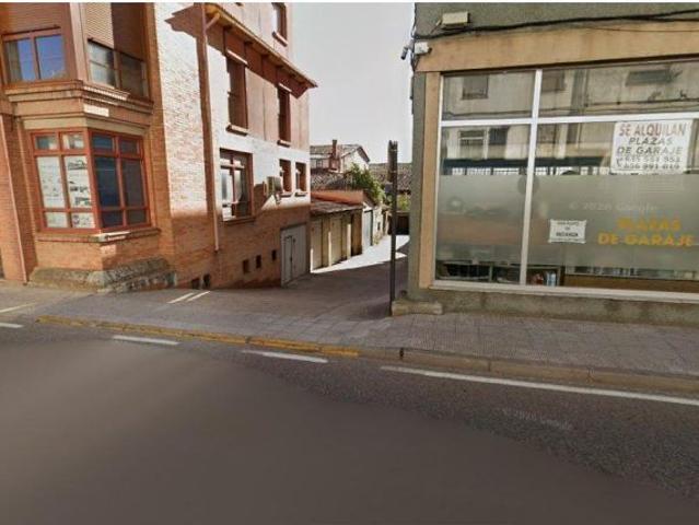 Garaje en Venta en Cervera de Pisuerga, Palencia