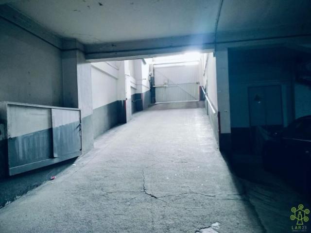 Garaje en venta en A Coruña, Avda. Finisterre Plaza Portugal